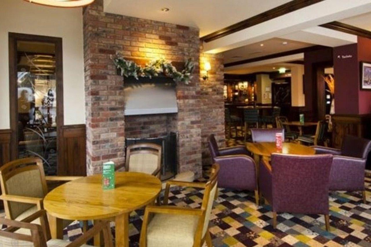 Premier Inn Портисхед Экстерьер фото